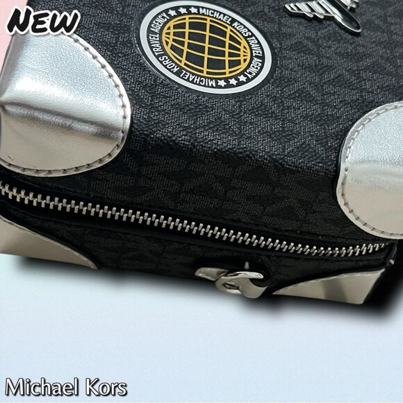 NEW NWT Michael Kors Jeanie Small Trunk Crossbody Purse – NYC Patch Edition - Picture 3 of 12